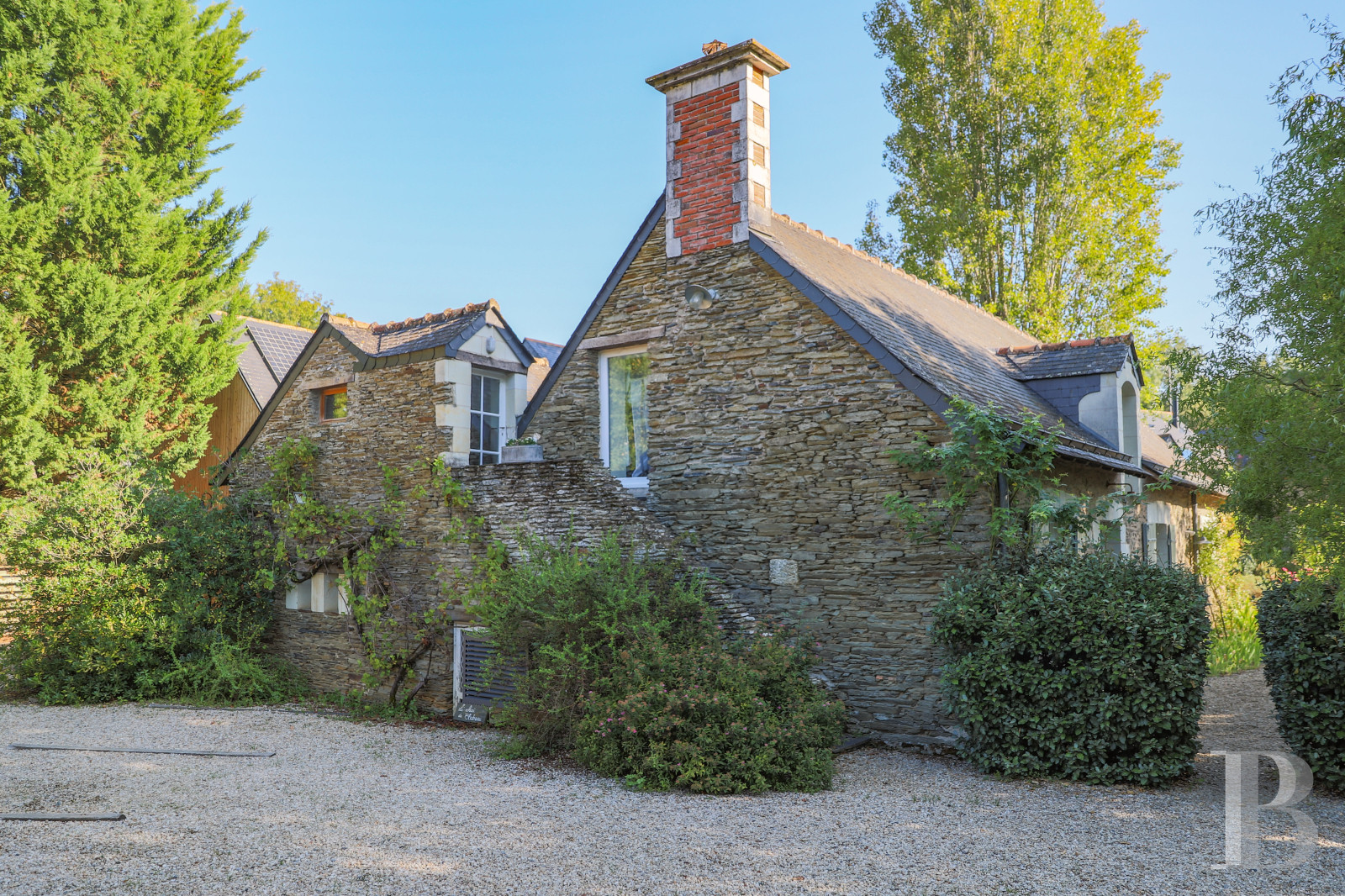 A former 19th-century wine estate south of Angers in Maine-et-Loire - photo  n°5